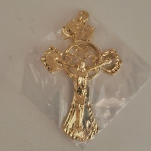 NEW!! Faux Gold Necklace Cross Pendant